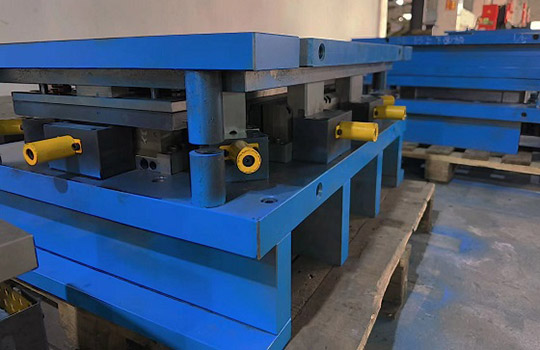DIE/MOLD DESIGN & MANUFACTURING